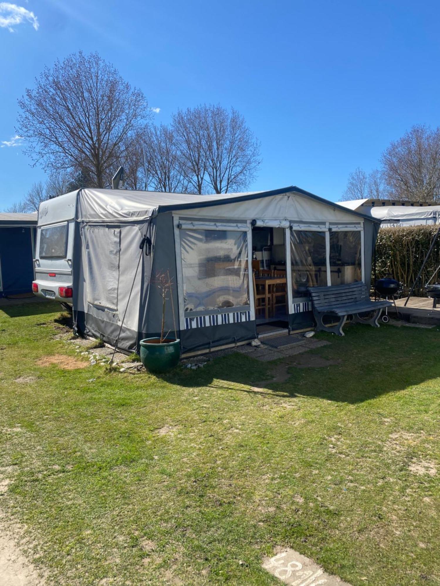 Wohnwagen Auf Dem Wulfenerhals Ca 150M Bis Zum Meer Fehmarn Exterior photo